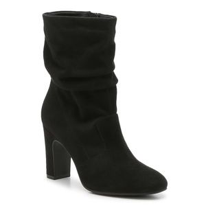 Katie & Kelly TAGAZEE BOOTIE In Black Size 8